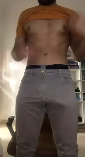 I had to go for a quick flash at work without getting caught