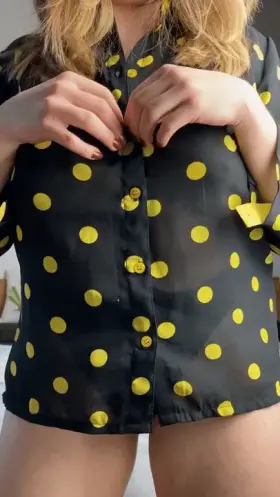 Slowly untiying just for u :p [OC]