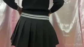 Wait til I take off the skirt 🍑😚