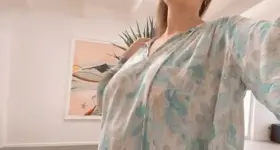 Pregnant and hot. Do you agree? [video]