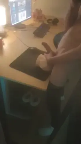 (20m) Having fun with my toy