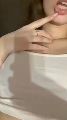 no one fucked my sweet boobs wanna be first?