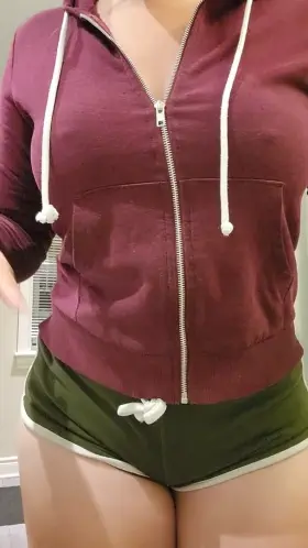 Not sure i[f] I want my roommate to catch me or not [oc]