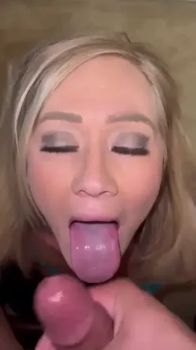 Sometimes I just need cum down my throat to make my day better