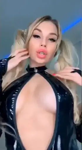 Who wants to play with this sexy snow white girl