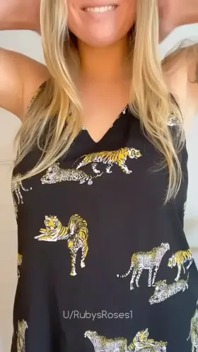 rubyrose1 titty drop!