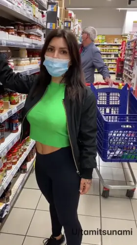 Come to taste my nipplese here