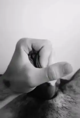 Jerking off to hot redditors is amazing