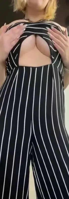 I think this outfit is cute but maybe I still look better without it