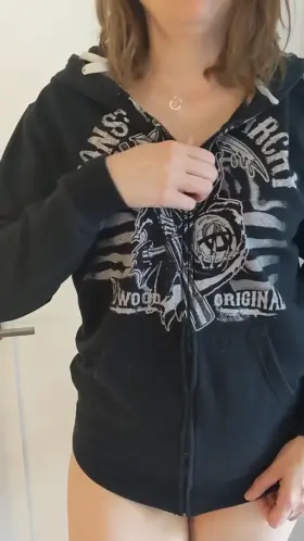 Sexy tummy under my SOA sweatshirt