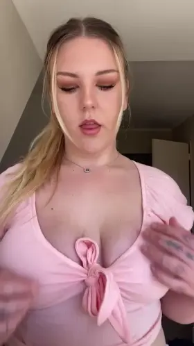 I’m curious, who here loves a good titty fuck? 🥵