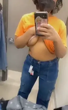 Itty bitty reveal 😊🤎