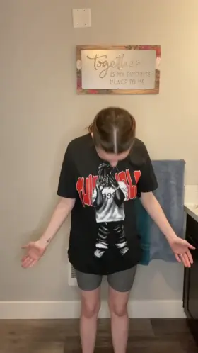 SURPRISE she is Back ... ( Her Free Album In Comments )