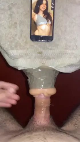 Who Wants To Watch Me Cum Again? Hmu