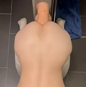 Still trying to own this monster dildo