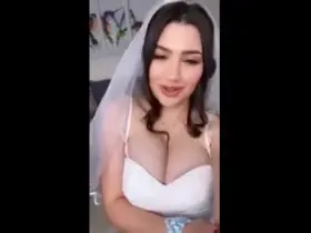 Alyx Star For RealJamVR