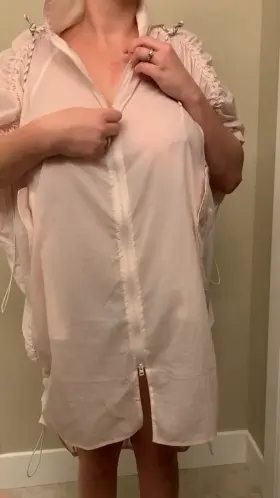 Does my rain jacket hide them well?