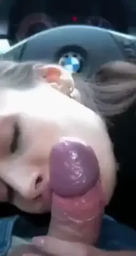 Licks the cum from her finger after finishing