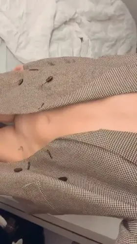 my pussy is really wet 💦💦