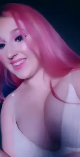 Pretty please cum all over my face and titties🥵