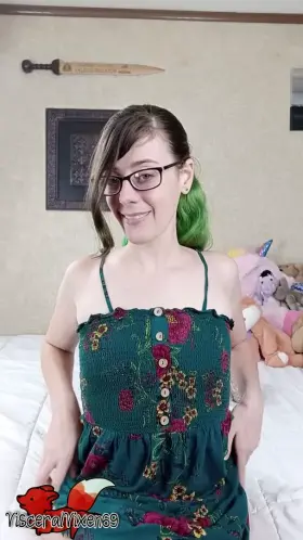 OC: You can see how petite I am once I'm naked!