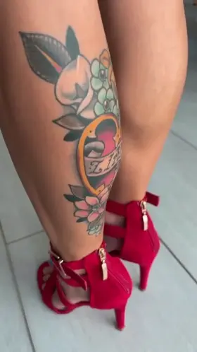 how many blondes is worth 1 brunettes ?