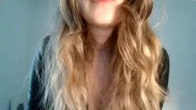 Ever seen a leather coat be so stacked ?