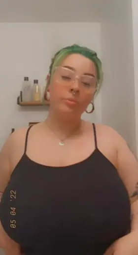 I hope my tits make you horny 🥰