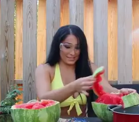 Mandy Leon's melons