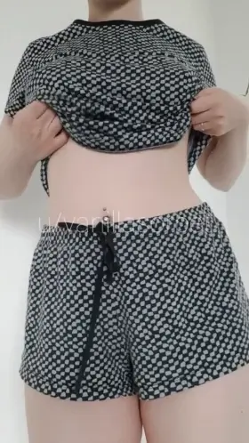 it's a pyjama kind of day! join me? [drop]