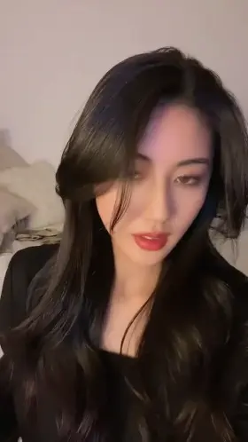 Sexy japanese girl