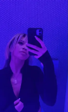 I get so horny at work I need a break just to touch myself