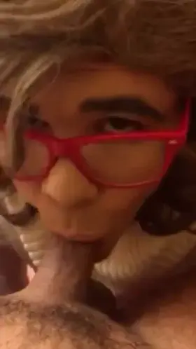 I just want everyone to know what a cock loving sissy I am. KlK: HornySissy4Cock