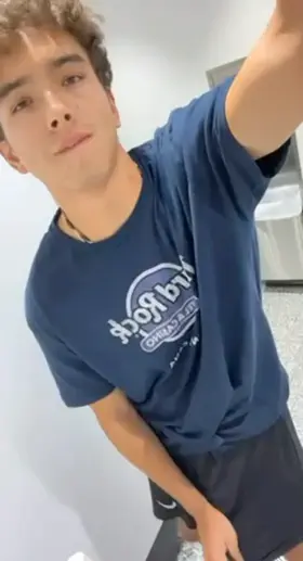 waiting for my oil change like