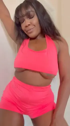 Do you think pink is my color?