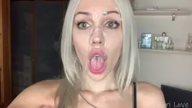 For those few people who like cum on my face 💦 u/Telari_Love