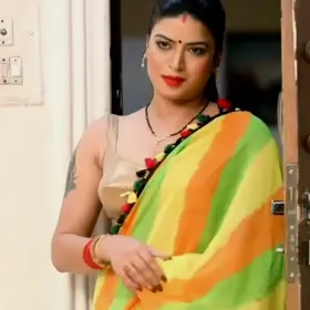 Anyone know this Slutty MILF (Watch till the end)