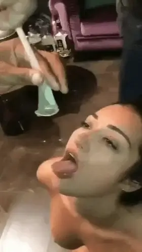 Anyone know the name of this chick, have a longer vid or other videos with her?