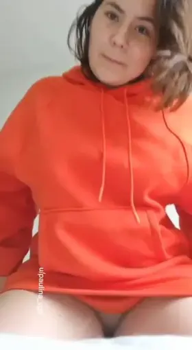 Cuddle with me please