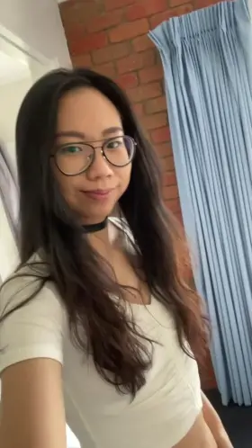 Does my dark chinese pussy look edible to you? 👉👈