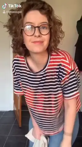 her ALBUM magic Tricks in COMMENT