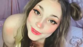 Puppy loves to spread wide for you!