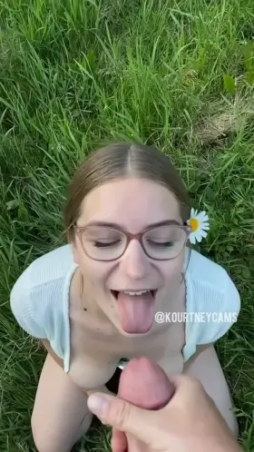 I forgot my sunscreen so I used his cum instead 👅