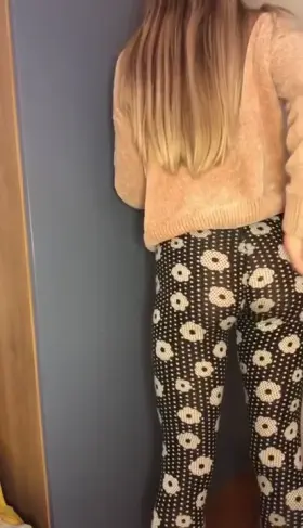 Do you like my pants :)