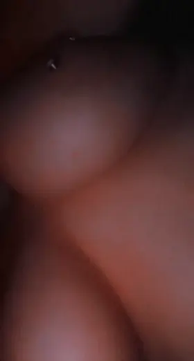 Who wants to make me a mom today? 🤍