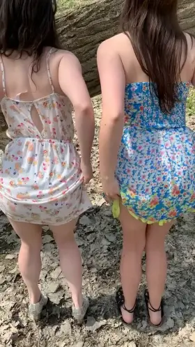 We might look like good girls, but the hikers on this trail know how naughty we really are 😜