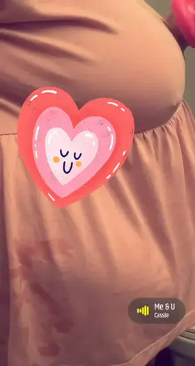 Luv my toy it gets me so fucking wet but I love cum inside of me more 🥰