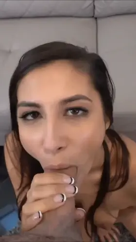 Beautiful Cock Sucker Gianna Dior