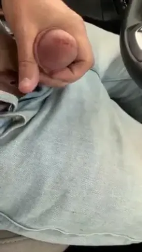 Browsing Reddit has me leaking on my lunch break