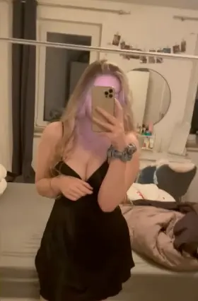 would you share a bed with me?